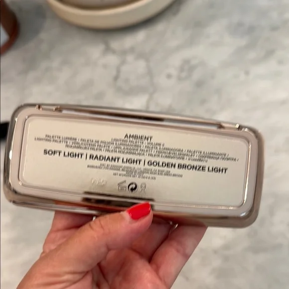 Hourglass Ambient lighting Palette shade II - Picture 4 of 4